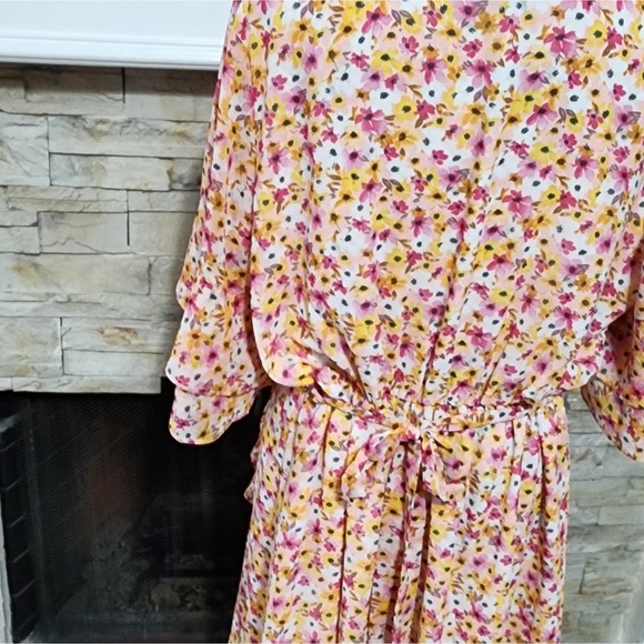 City Chic delicate mock wrap dress pink pansy ditsy print plus‎ size 16W new!! - Picture 6 of 12